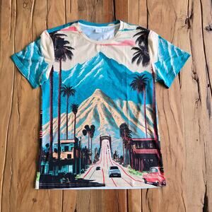 Men's All-Over Printed Graphic Tshirt "Boulevard" by Spyder Webb Size M
